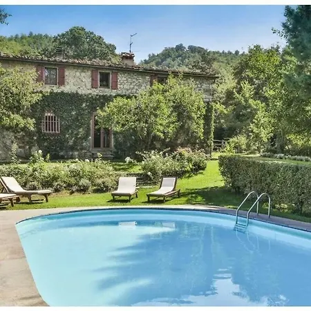 Casanova Comfortable Villa *